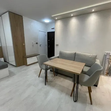 דירה Lazur Lux Studio Near Beach With Free Parking