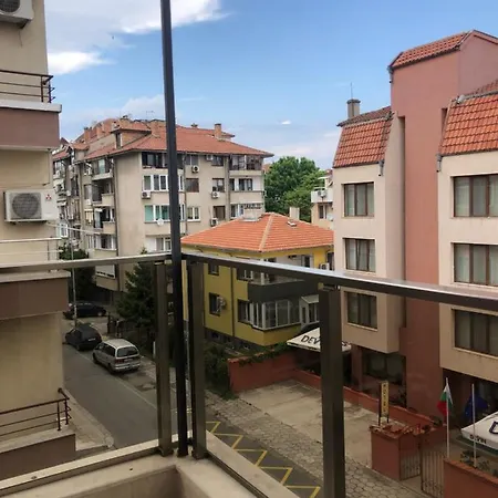 דירה Lazur Lux Studio Near Beach With Free Parking